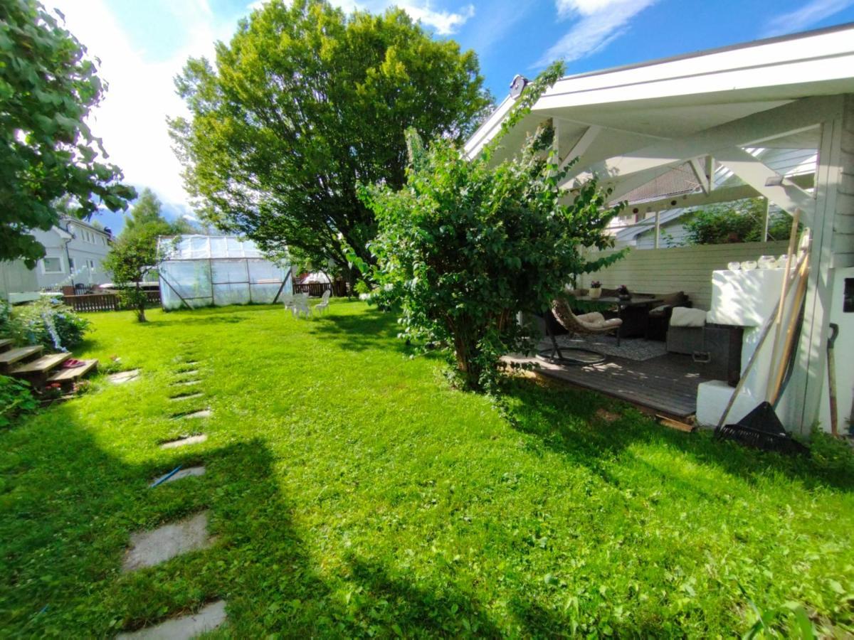 Guest House In The Garden Hokksund Luaran gambar