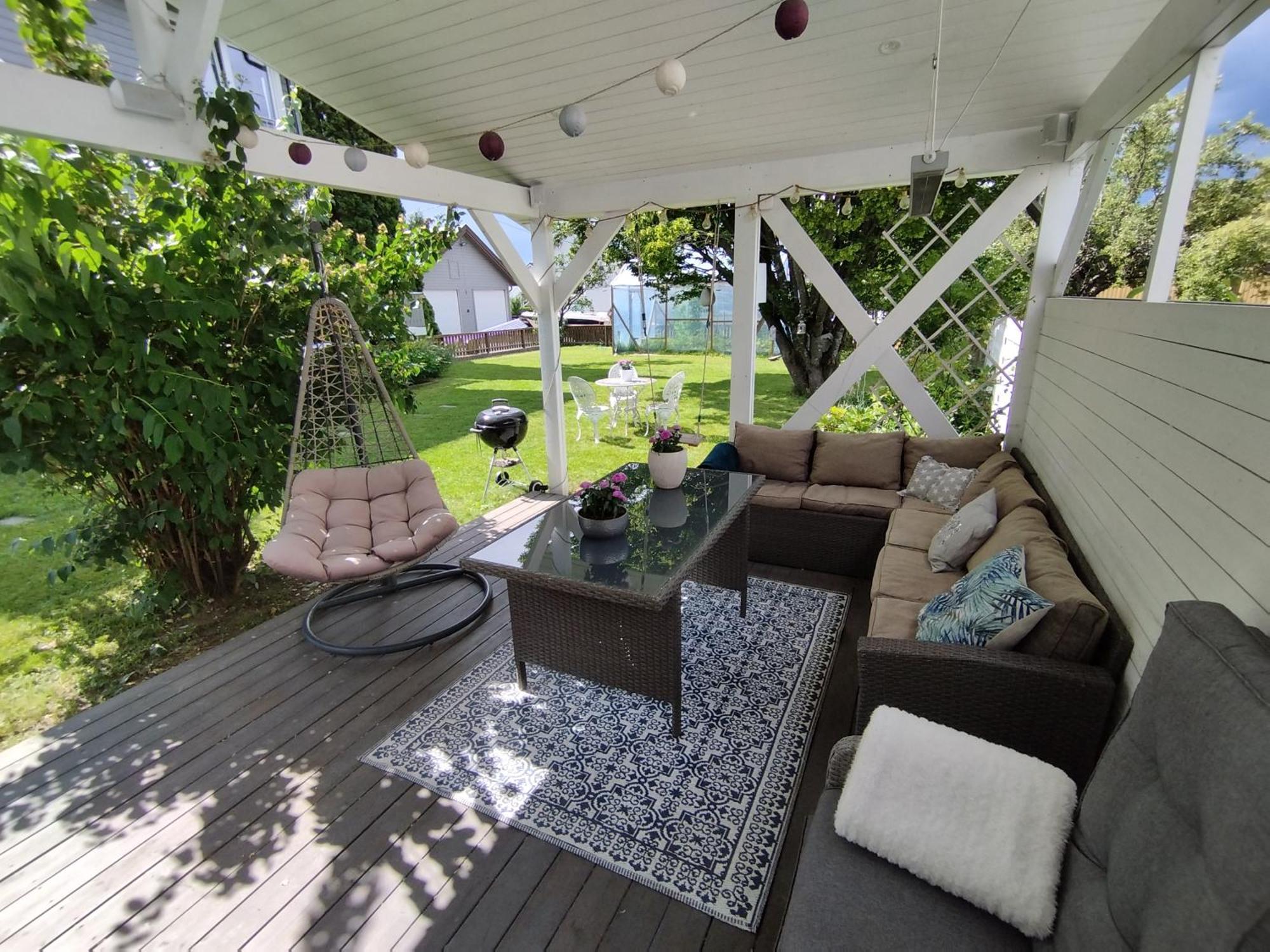 Guest House In The Garden Hokksund Bilik gambar